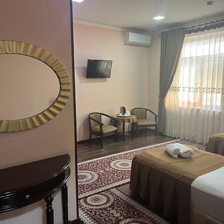Hotel Al-Bukhory Самарканд Екстериор снимка