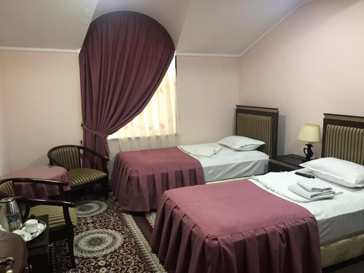 Hotel Al-Bukhory Самарканд Екстериор снимка
